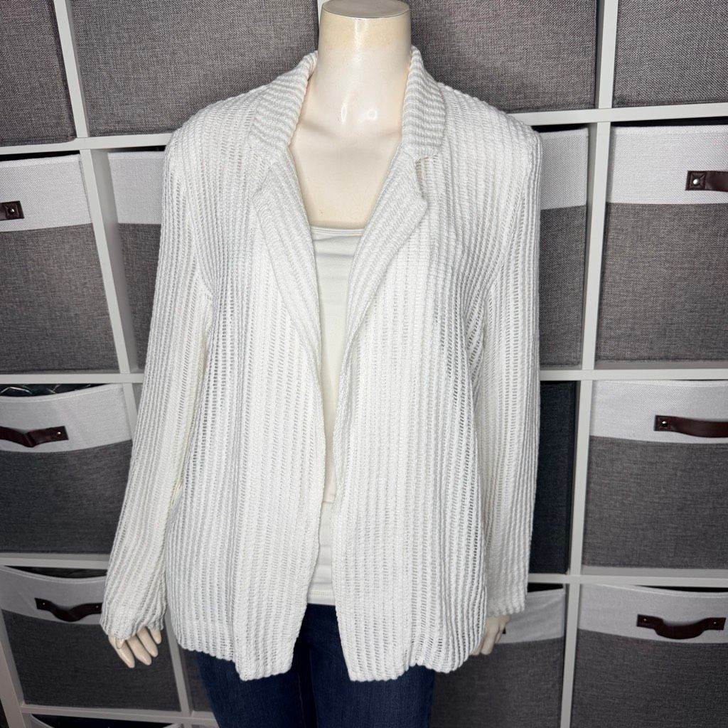92 West Boutique Brand White Blazer Size Medium